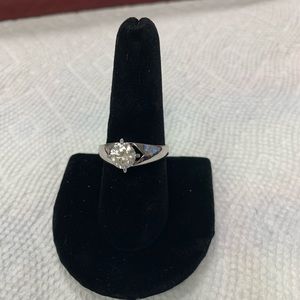 Ladies 925 sterling solitaire CZ ring